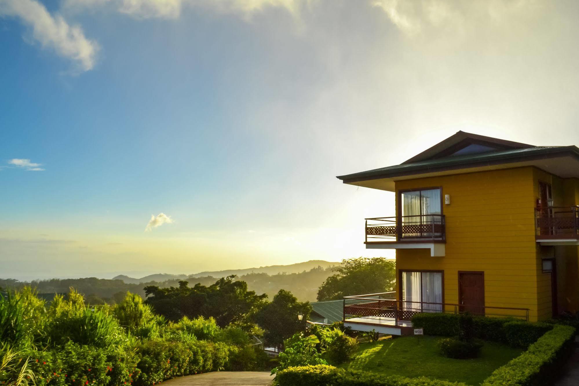 Ficus Lodge Monteverde Екстериор снимка
